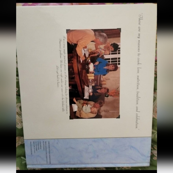 Naomi's Judd Home Companion Recipe Book - Picture 2 of 3